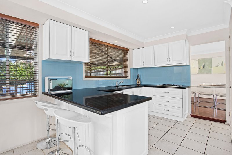 Photo - 14 Tuscan Avenue, Kellyville NSW 2155 - Image 4