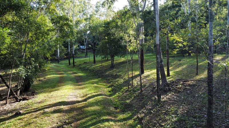 Photo - 14 Tyree Road, Mount Julian QLD 4800 - Image 14