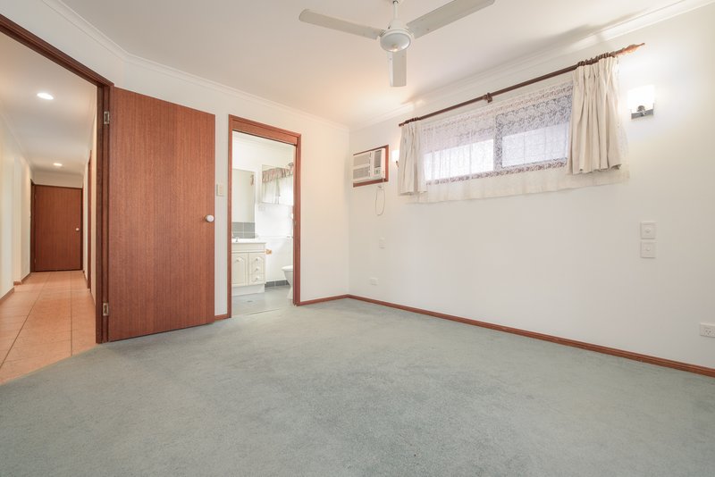 Photo - 14 Tyson Crescent, Tannum Sands QLD 4680 - Image 7