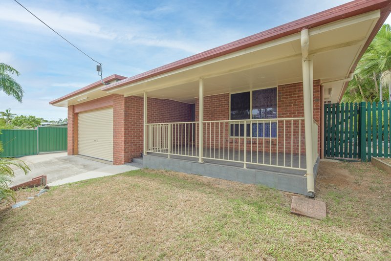 Photo - 14 Tyson Crescent, Tannum Sands QLD 4680 - Image 14