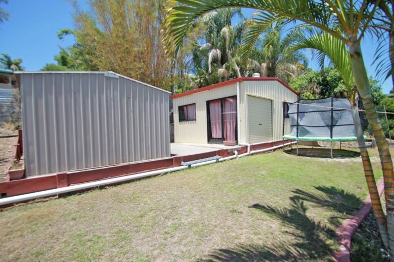 Photo - 14 Tyson Crescent, Tannum Sands QLD 4680 - Image 3