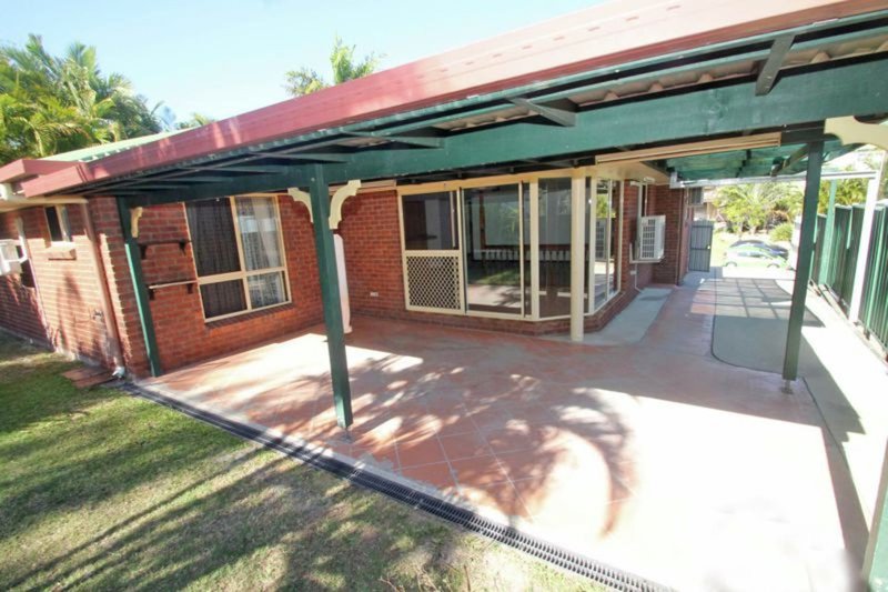 Photo - 14 Tyson Crescent, Tannum Sands QLD 4680 - Image 11