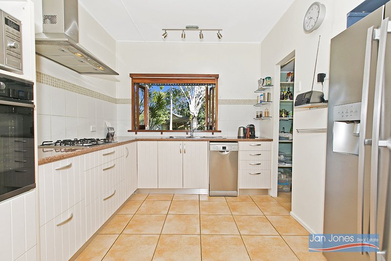 Photo - 14 Upper Union Street, Deception Bay QLD 4508 - Image 3