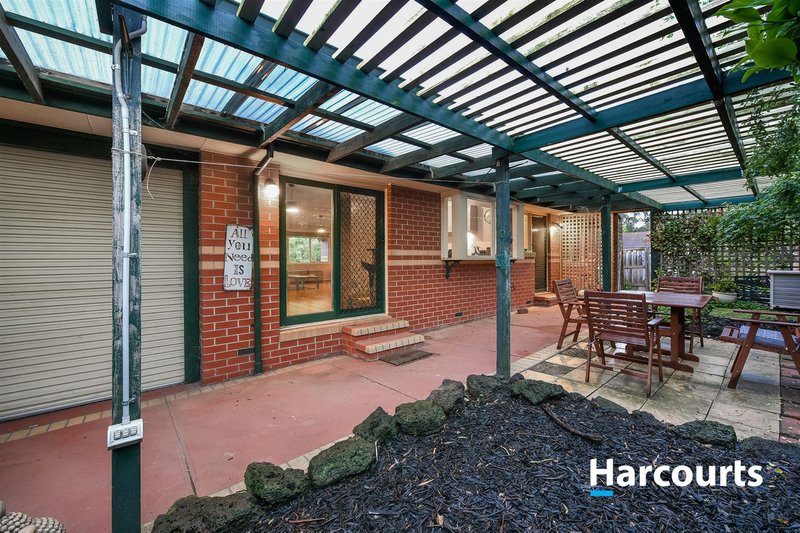 Photo - 14 Valley View Crescent, Berwick VIC 3806 - Image 14