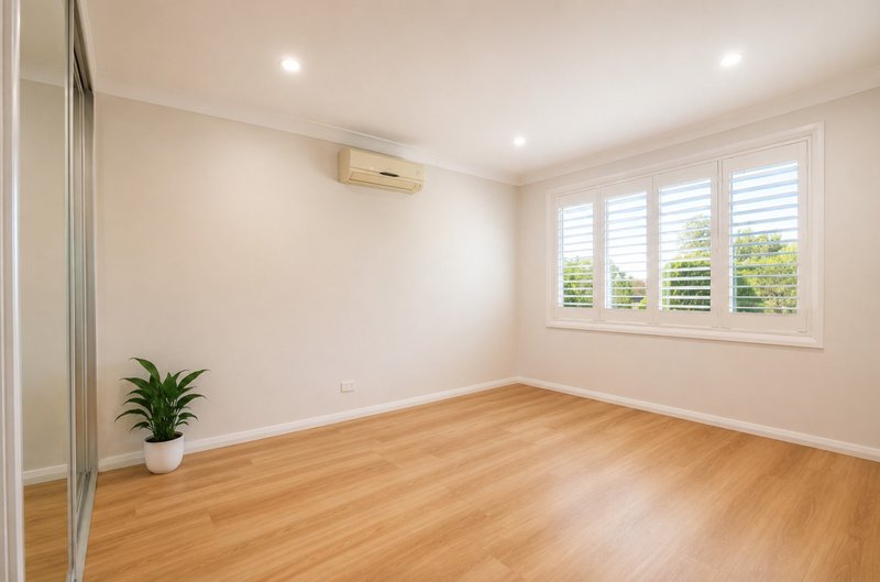 Photo - 14 Valparaiso Avenue, Toongabbie NSW 2146 - Image 4