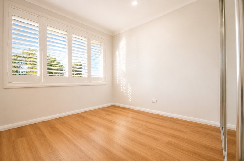 Photo - 14 Valparaiso Avenue, Toongabbie NSW 2146 - Image 6