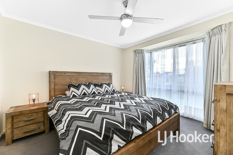 Photo - 14 Van Haaster Grove, Skye VIC 3977 - Image 10