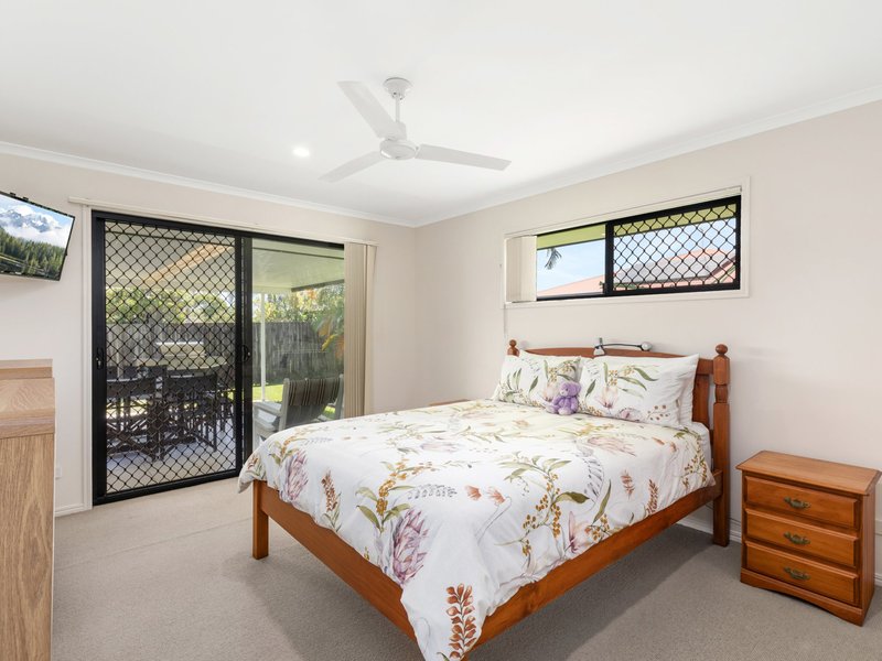 Photo - 14 Vector Place, Little Mountain QLD 4551 - Image 11