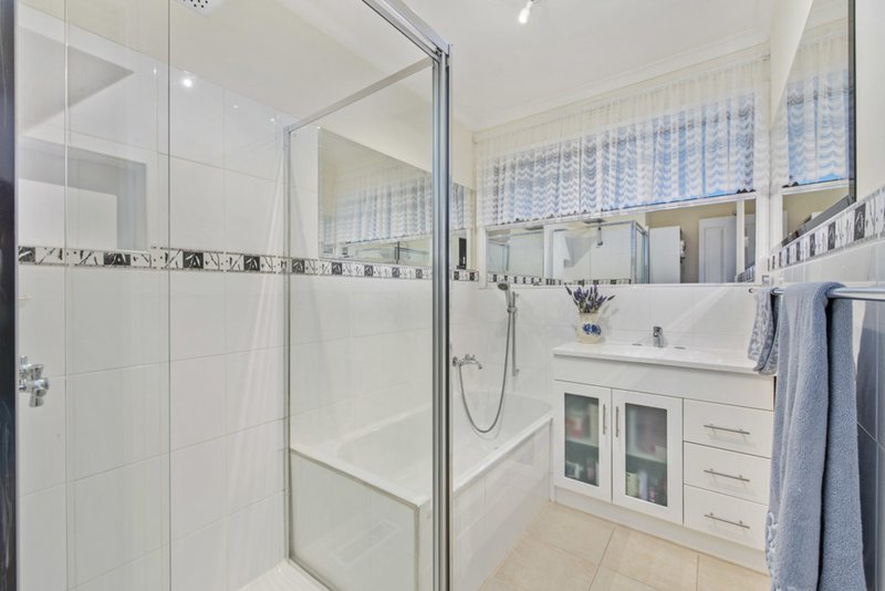 Photo - 14 Venetian Court, Croydon VIC 3136 - Image 8