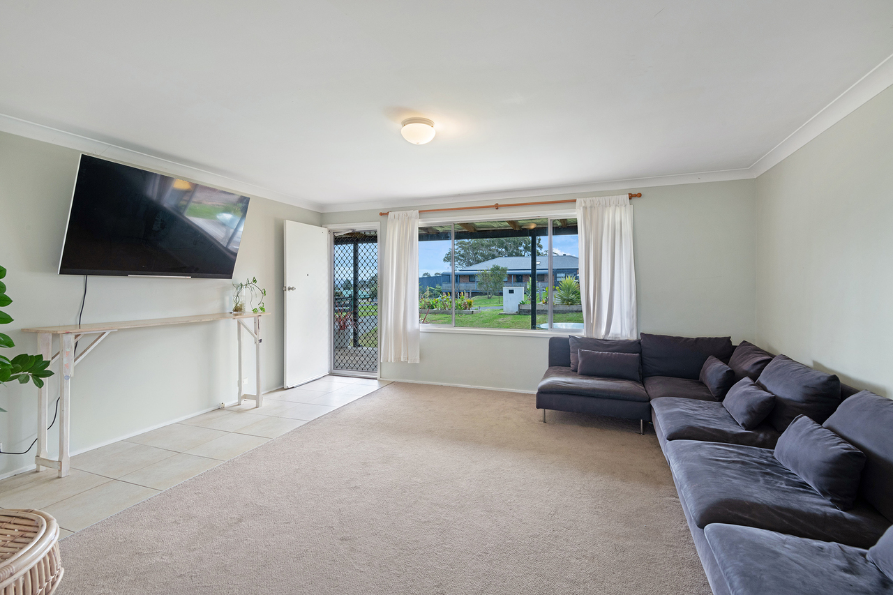 14 VICKERY AVENUE, Sanctuary Point NSW 2540 - Image 2