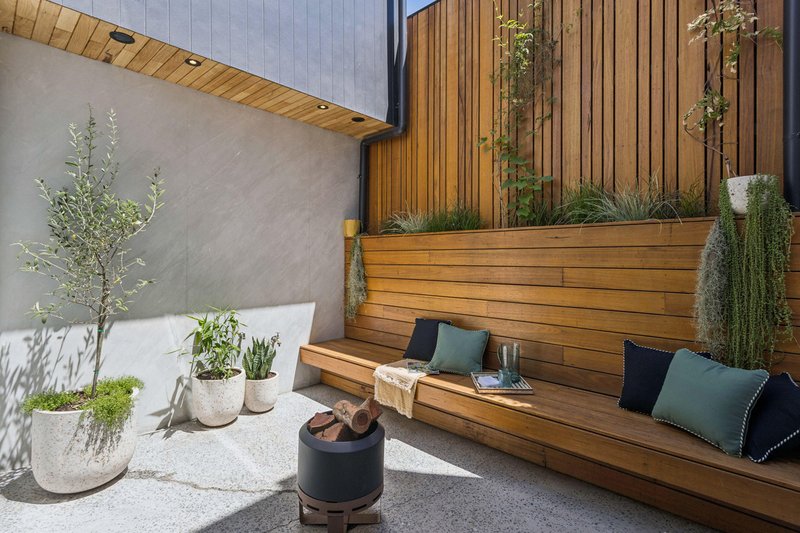 Photo - 14 Victoria Parade, Mawson Lakes SA 5095 - Image 5