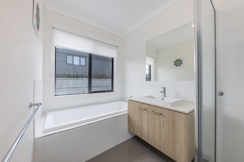 Photo - 14 Vignette Road, Diggers Rest VIC 3427 - Image 13