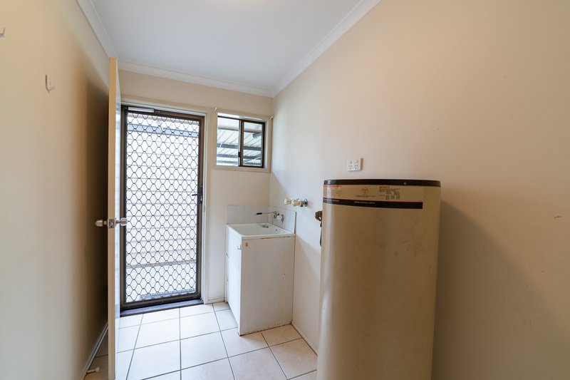 Photo - 14 Viola Street, Glenella QLD 4740 - Image 8