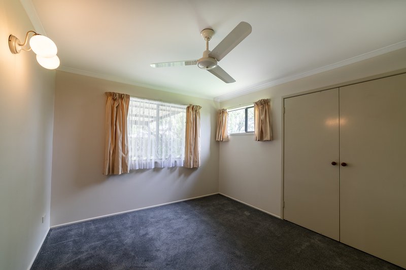 Photo - 14 Viola Street, Glenella QLD 4740 - Image 11