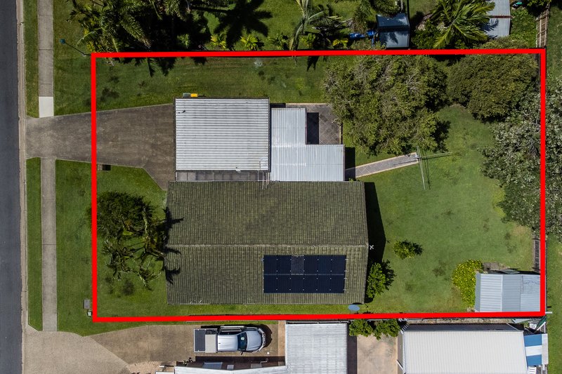 Photo - 14 Viola Street, Glenella QLD 4740 - Image 17