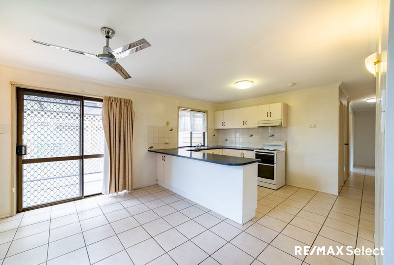 Photo - 14 Viola Street, Glenella QLD 4740 - Image 4