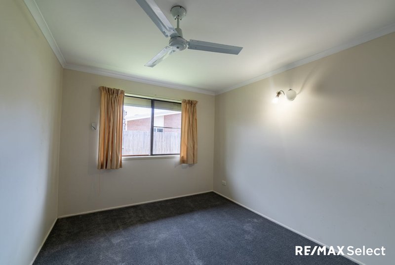 Photo - 14 Viola Street, Glenella QLD 4740 - Image 10