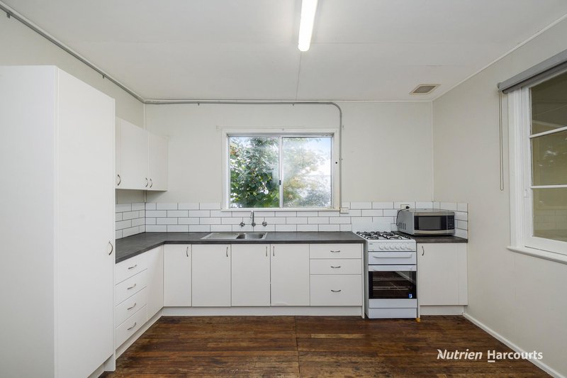 Photo - 14 Walebing Way, Guilderton WA 6041 - Image 5