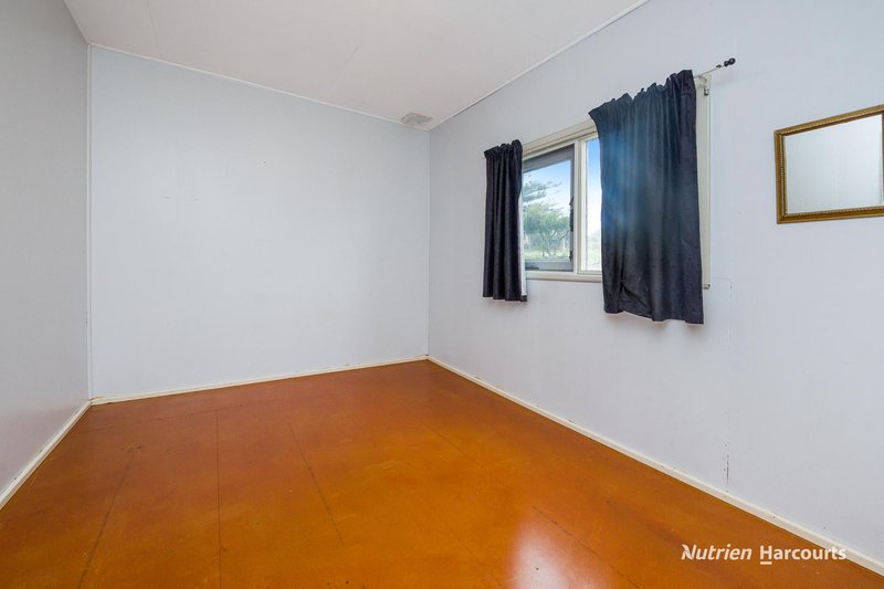 Photo - 14 Walebing Way, Guilderton WA 6041 - Image 14