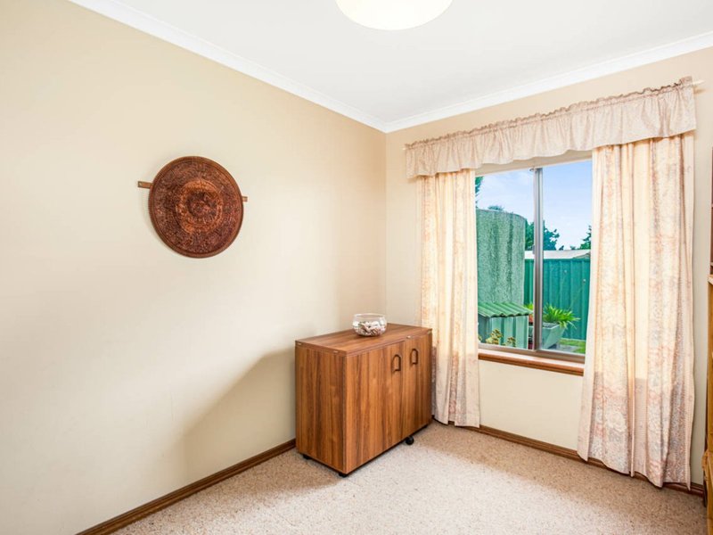 Photo - 14 Walker Street, Hayborough SA 5211 - Image 11