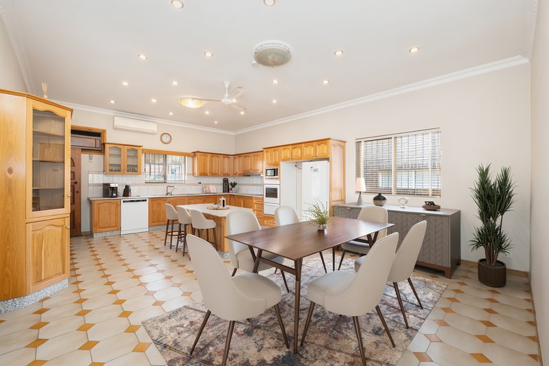 Photo - 14 Wallace Street, Concord NSW 2137 - Image 4