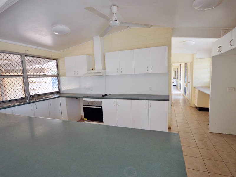 Photo - 14 Wallana Court, Weipa QLD 4874 - Image 8