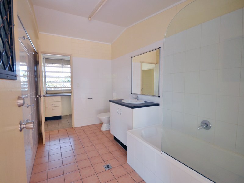 Photo - 14 Wallana Court, Weipa QLD 4874 - Image 17