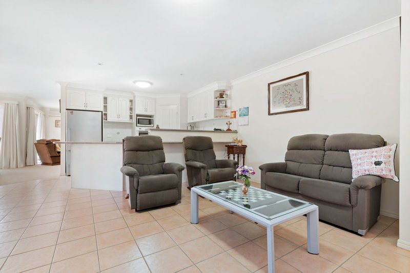 Photo - 14 Walsh Street, Redcliffe QLD 4020 - Image 5