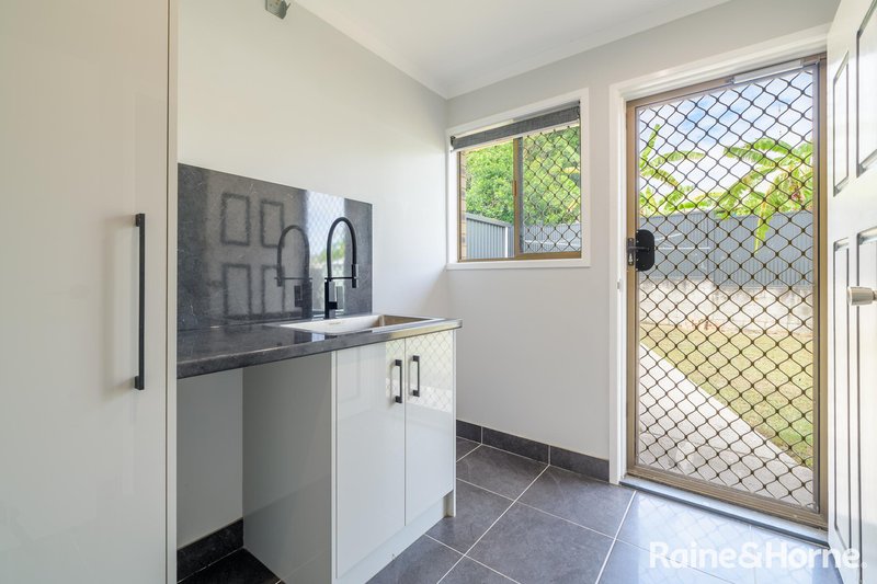 Photo - 14 Waratah Street, Kin Kora QLD 4680 - Image 13