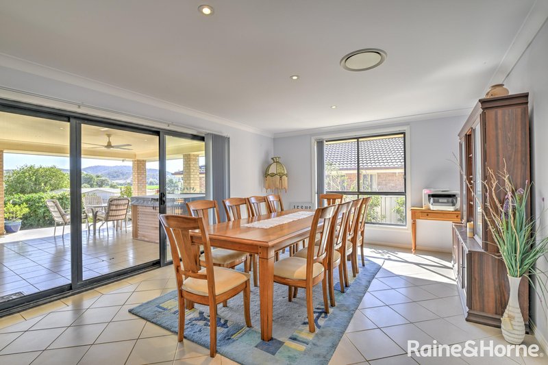 Photo - 14 Warrah Drive, Tamworth NSW 2340 - Image 5