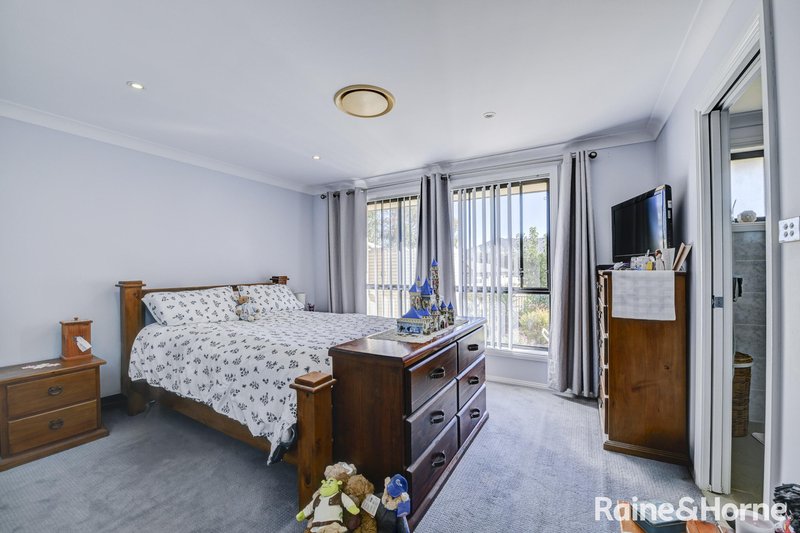 Photo - 14 Warrah Drive, Tamworth NSW 2340 - Image 10