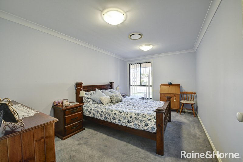 Photo - 14 Warrah Drive, Tamworth NSW 2340 - Image 12