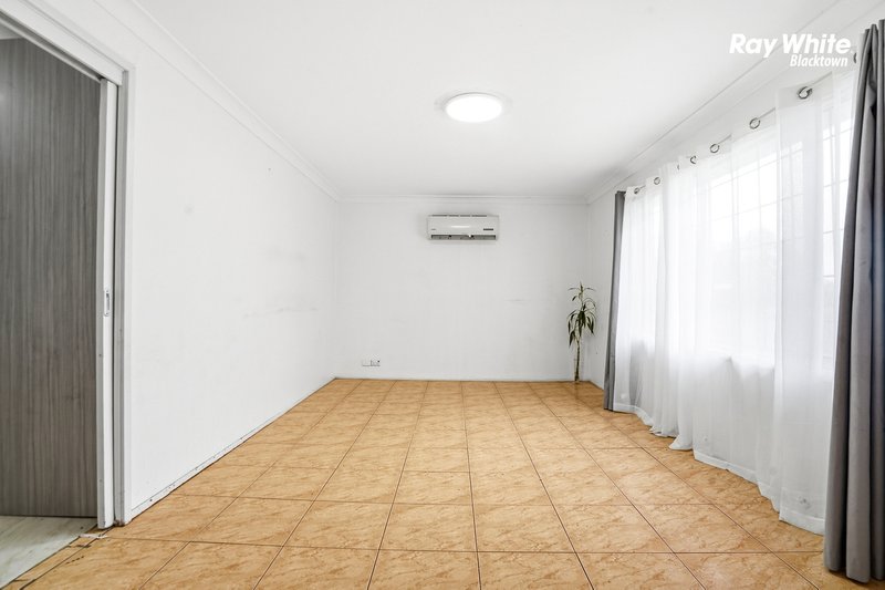Photo - 14 Warren Street, Quakers Hill NSW 2763 - Image 3