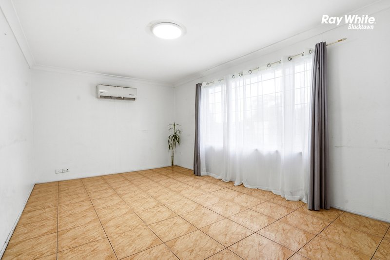Photo - 14 Warren Street, Quakers Hill NSW 2763 - Image 4