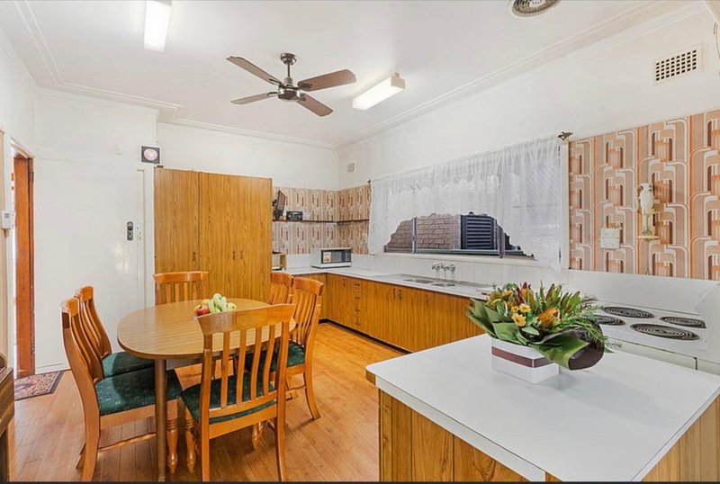 Photo - 14 Wattle Avenue, Villawood NSW 2163 - Image 7