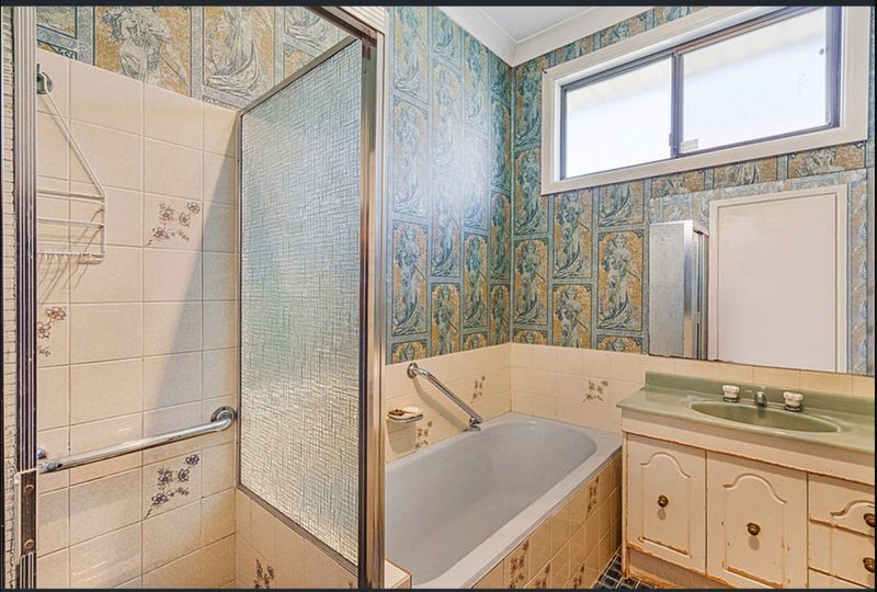Photo - 14 Wattle Avenue, Villawood NSW 2163 - Image 10
