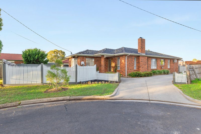 Photo - 14 Waverley Court, Craigieburn VIC 3064 - Image 1