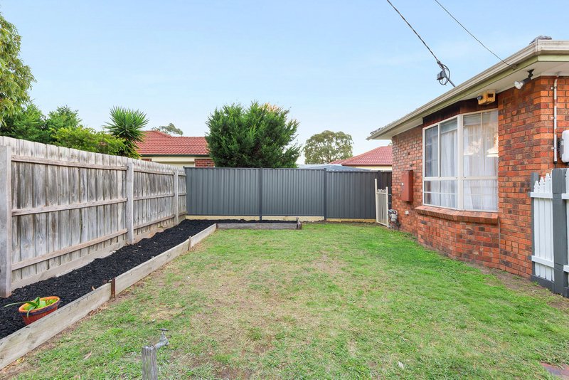 Photo - 14 Waverley Court, Craigieburn VIC 3064 - Image 19
