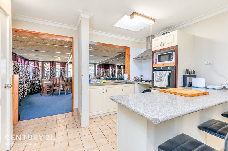 Photo - 14 Wawanna Place, Huntingdale WA 6110 - Image 16