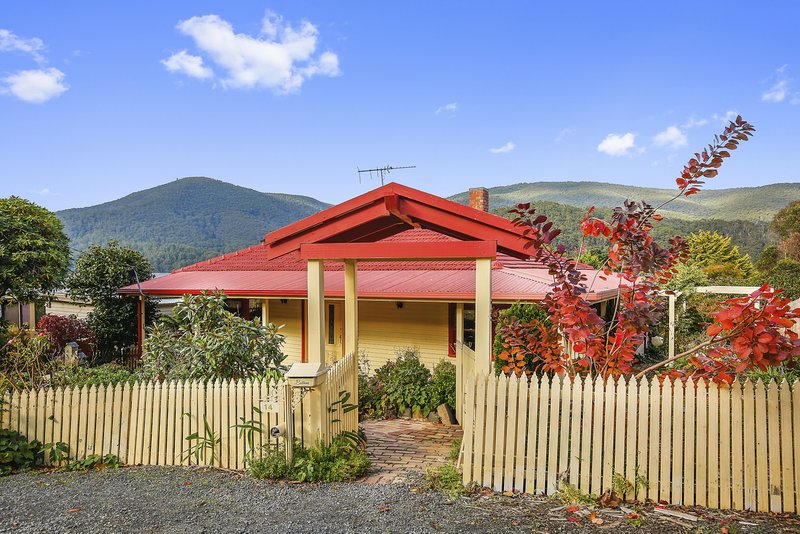 14 Webb Street, Warburton VIC 3799