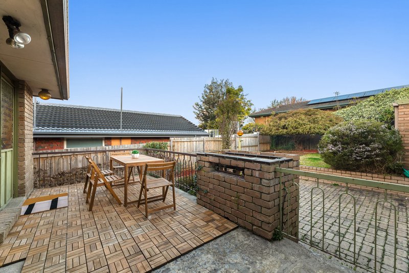 Photo - 14 Weeden Drive, Vermont South VIC 3133 - Image 12