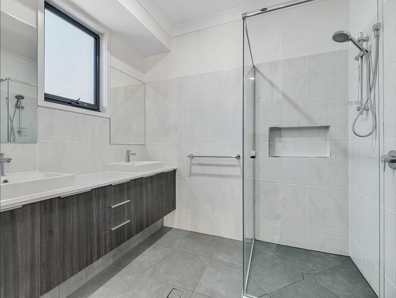 Photo - 14 Wellside Street, Morayfield QLD 4506 - Image 10