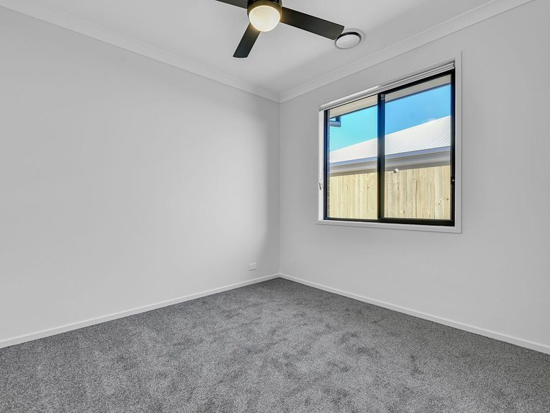 Photo - 14 Wellside Street, Morayfield QLD 4506 - Image 13