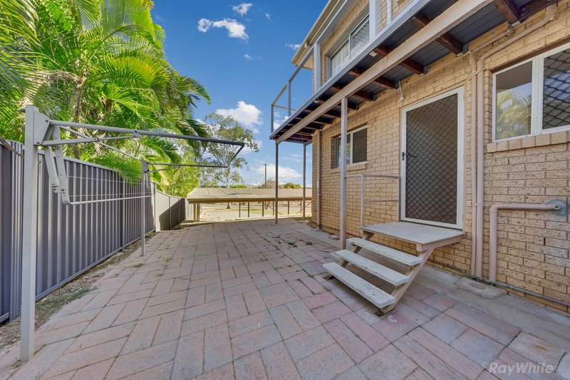 Photo - 1/4 Wenitong Street, West Gladstone QLD 4680 - Image 14