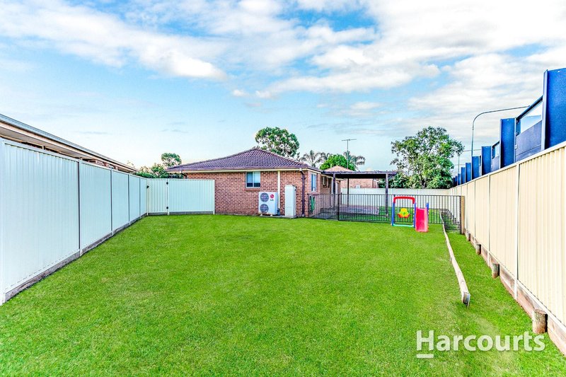 Photo - 14 Werona Avenue, Claremont Meadows NSW 2747 - Image 2