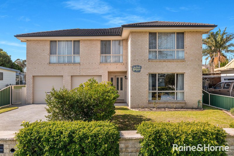 14 West Street, Greenwell Point NSW 2540