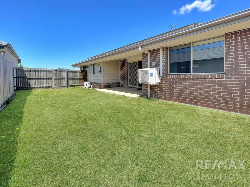 Photo - 14 Whitehaven Street, Burpengary QLD 4505 - Image 12