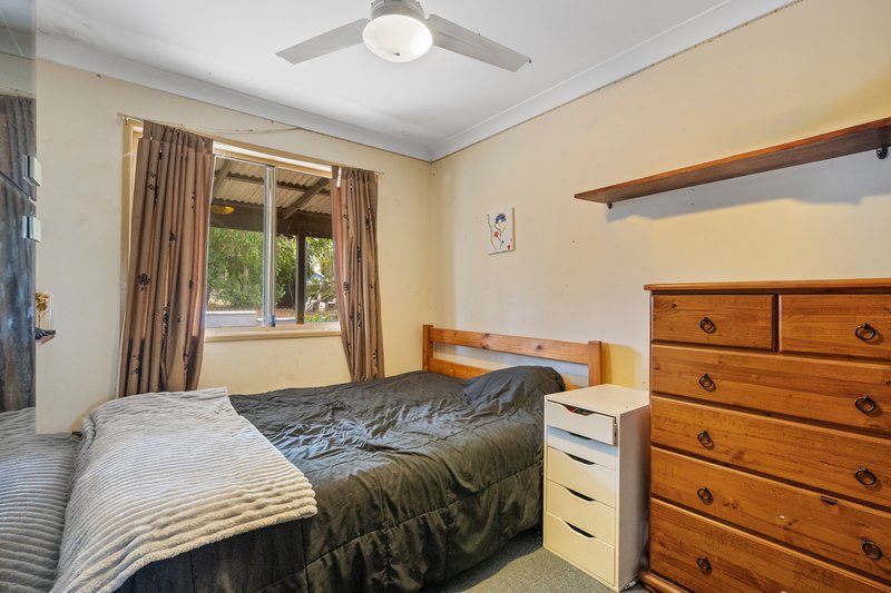 Photo - 14 Whiteside Court, Laidley Heights QLD 4341 - Image 12