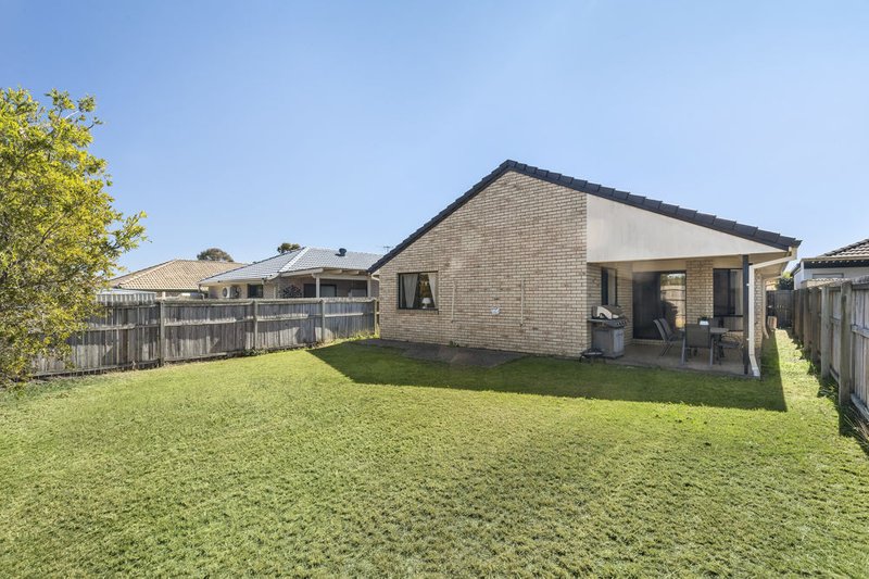 Photo - 14 Whitfield Crescent, North Lakes QLD 4509 - Image 3