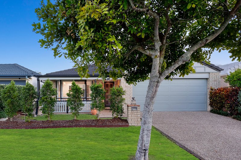 Photo - 14 Whitfield Crescent, North Lakes QLD 4509 - Image 2